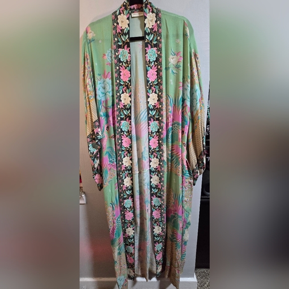 💐 Reserved 💐 Spell Cloud Dancer Kimono - Picture 4 of 9